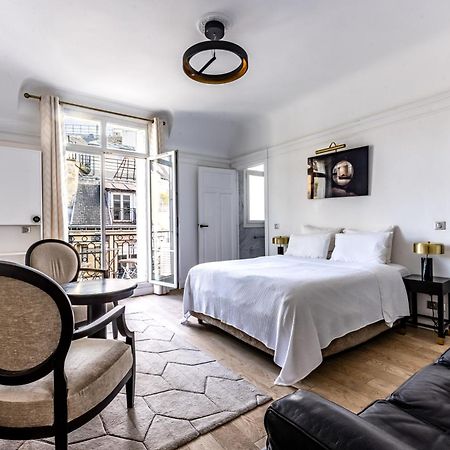 Appartement Champs Elysees Paris Exteriör bild