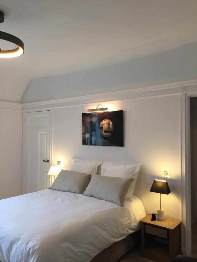 Appartement Champs Elysees Paris Exteriör bild