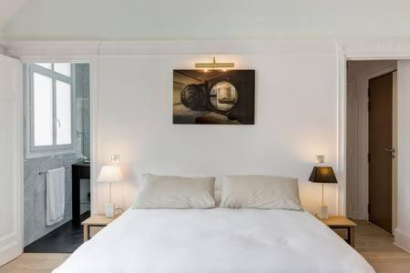 Appartement Champs Elysees Paris Exteriör bild